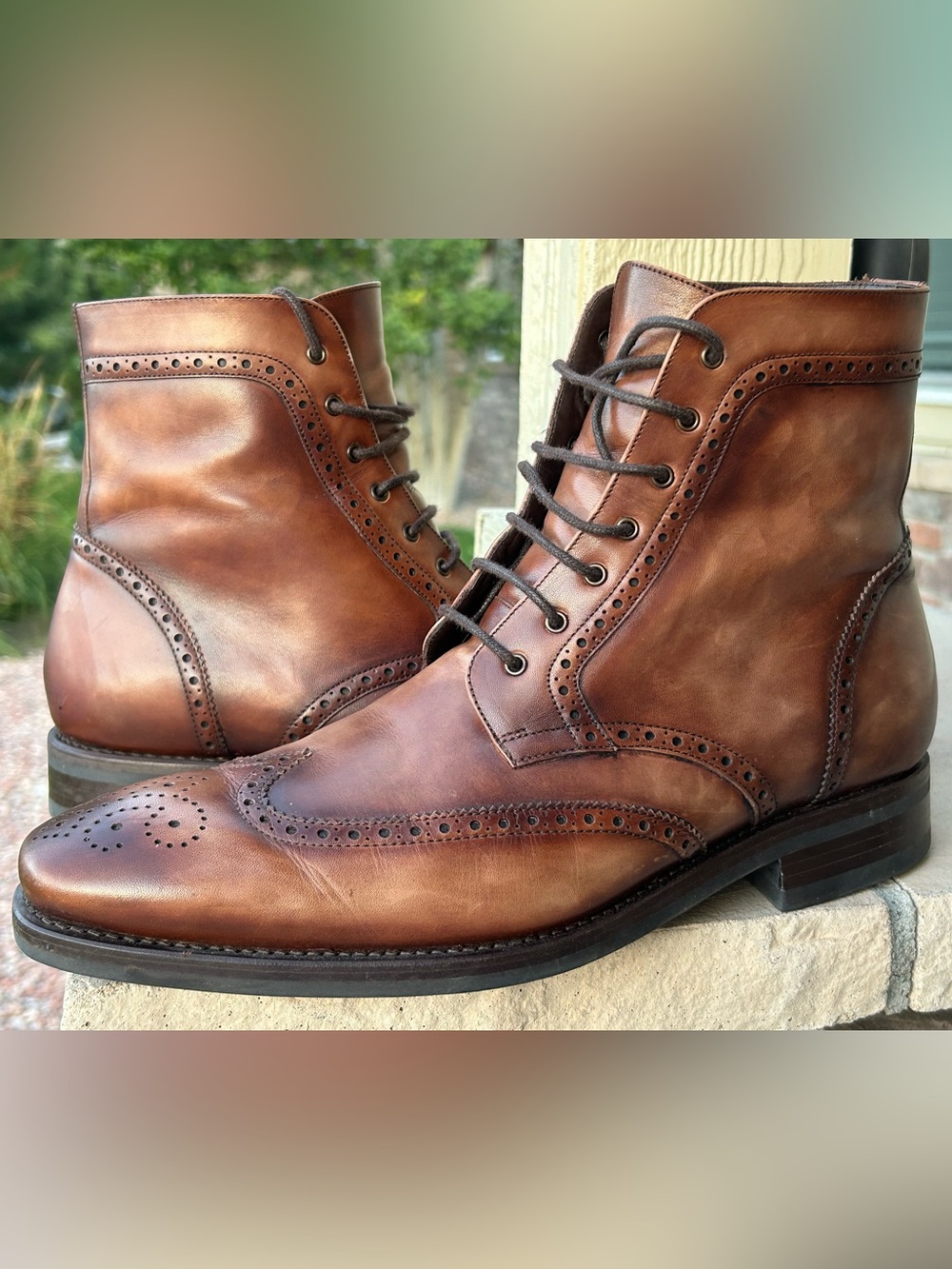 Excellent! Mens THURSDAY BOOT Company WINGTIP Burnished Leather Dress Boot 10.5